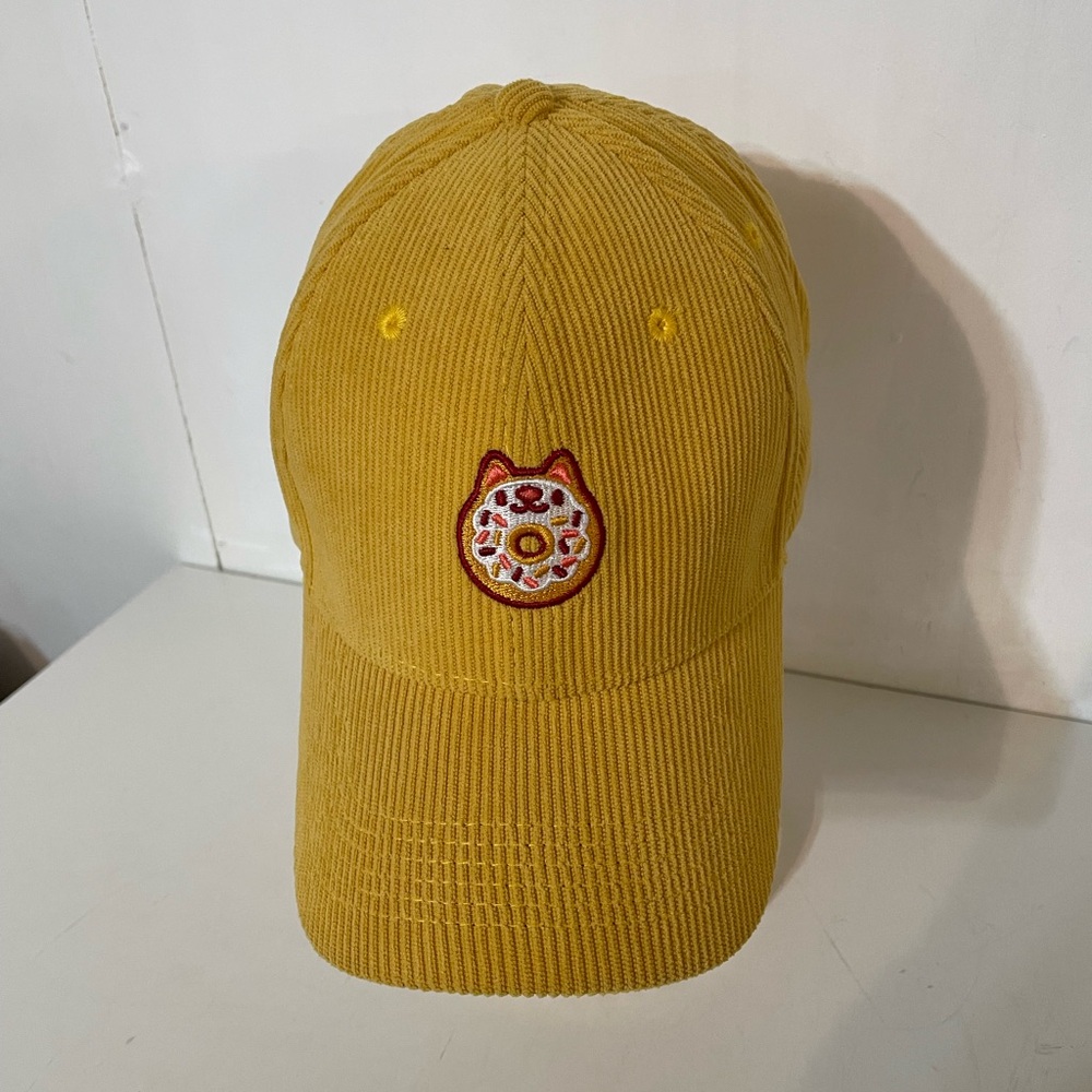 Marnin Saylor Cordoroy Donut Cat Hat